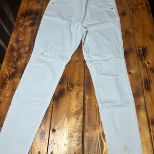 Trendy White Ripped Jeans